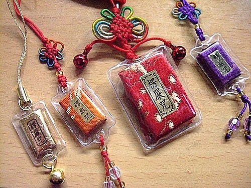 持诵佩戴楞严咒,一切诸魔所不能动